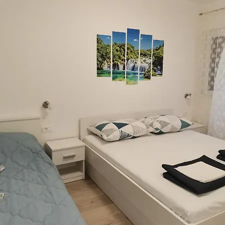 Apartament Luka