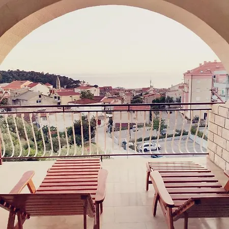 Luka * Makarska